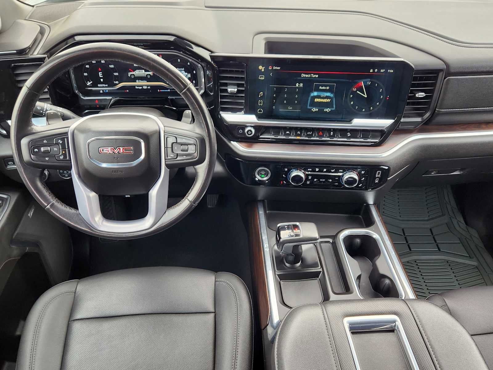 Used 2022 GMC Sierra 1500 SLT w/ SLT Convenience Package AWD/4WD image 10