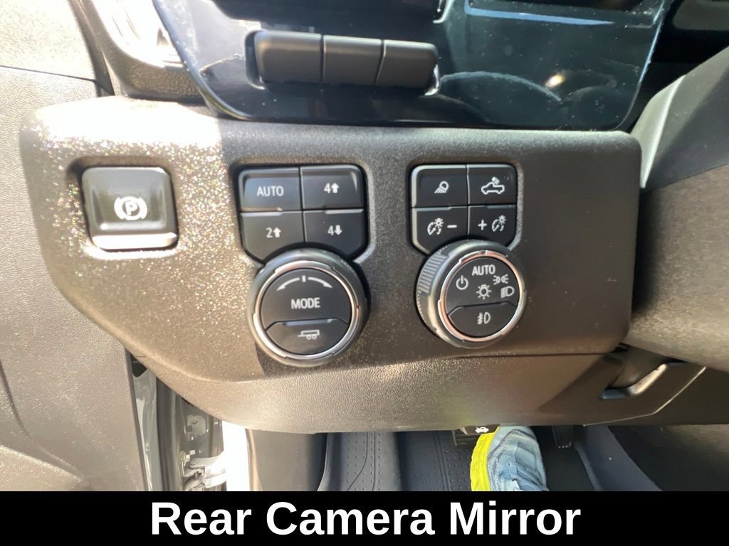 Used 2024 Chevrolet Silverado 2500 ZR2 w/ Technology Package AWD/4WD image 46