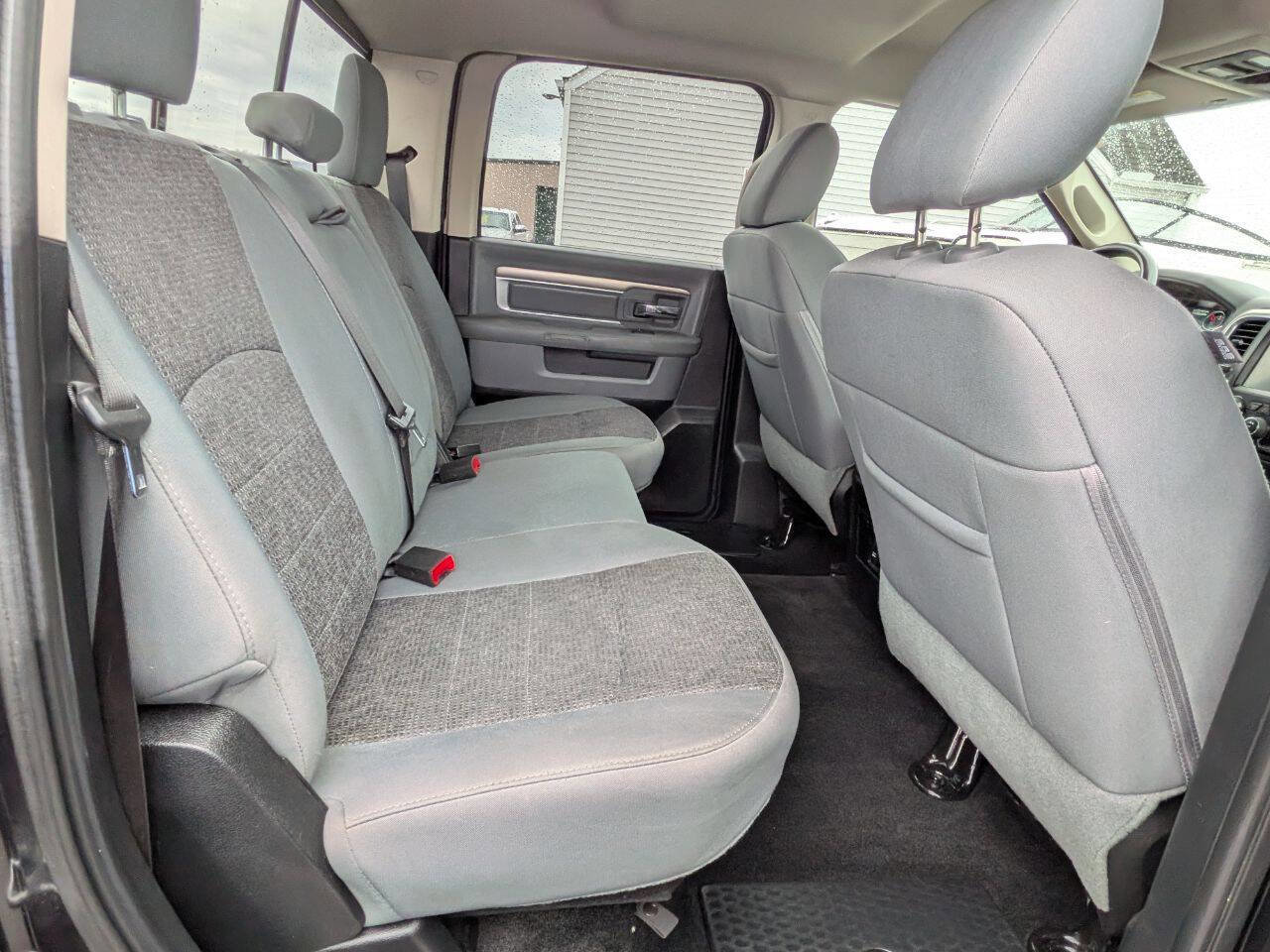 Used 2016 RAM 1500 Big Horn image 24