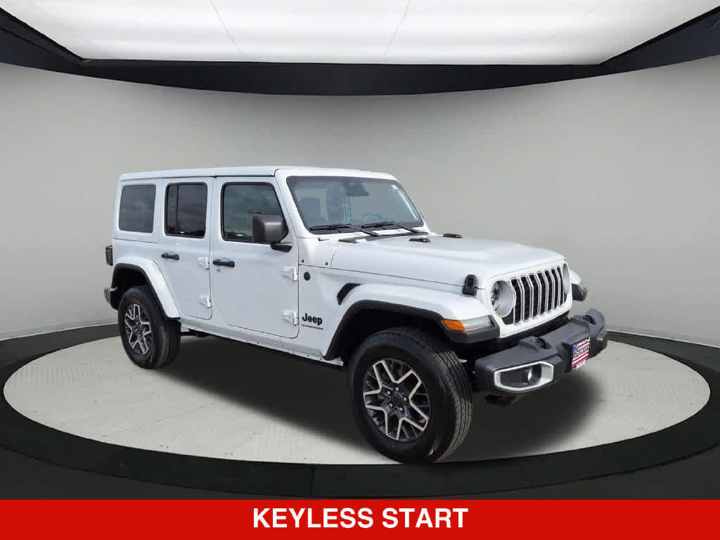 Used 2025 Jeep Wrangler Unlimited Sahara AWD/4WD image 9