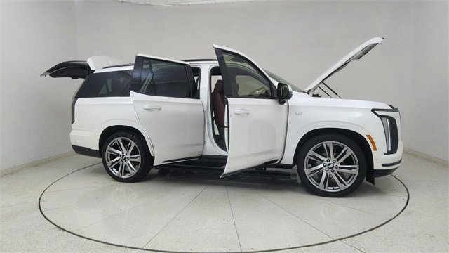 Used 2025 Cadillac Escalade Sport w/ Touring Package image 77