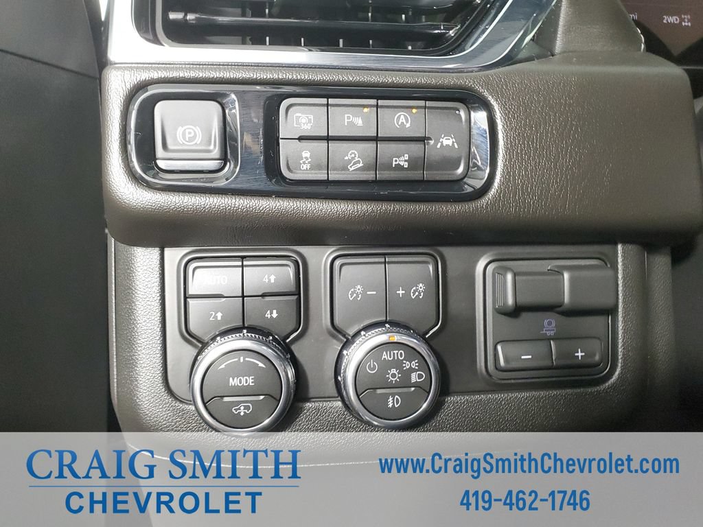 Used 2026 GMC Yukon XL Denali w/ Denali Reserve Package AWD/4WD image 26