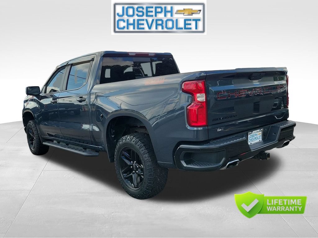 Used 2021 Chevrolet Silverado 1500 LT Trail Boss w/ Convenience Package II AWD/4WD image 3