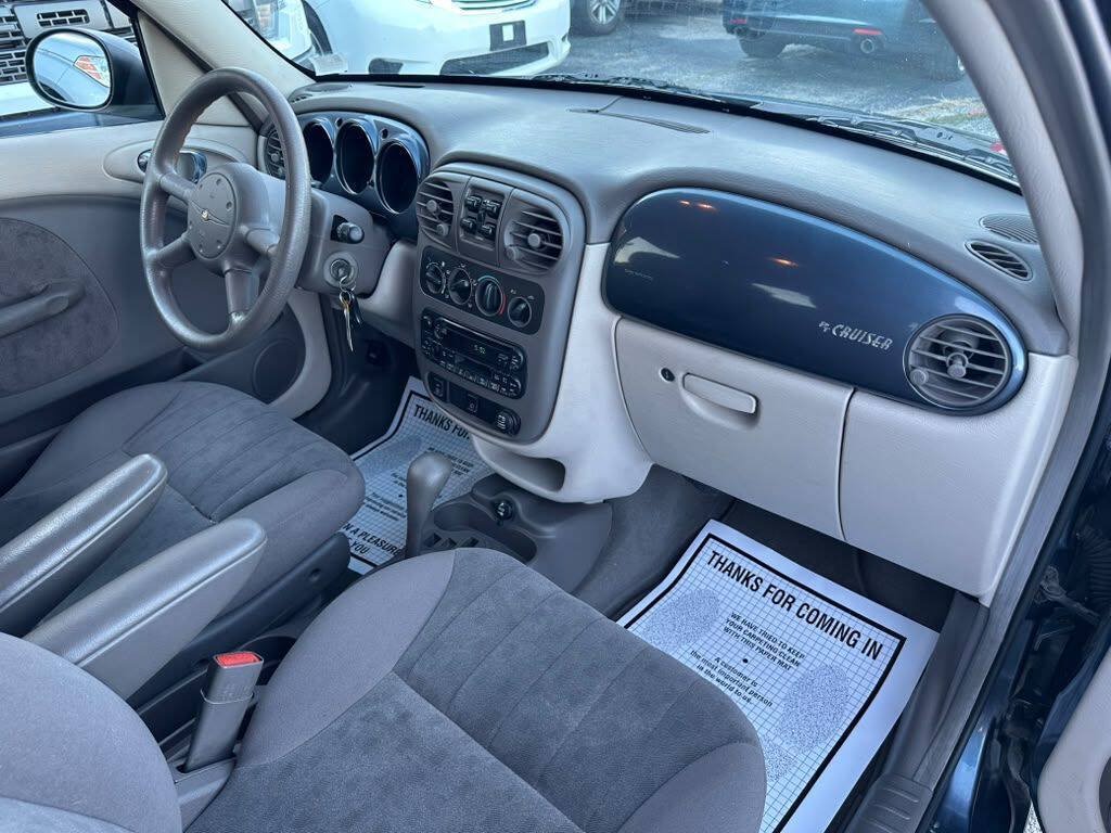 Used 2002 Chrysler PT Cruiser Touring FWD image 13