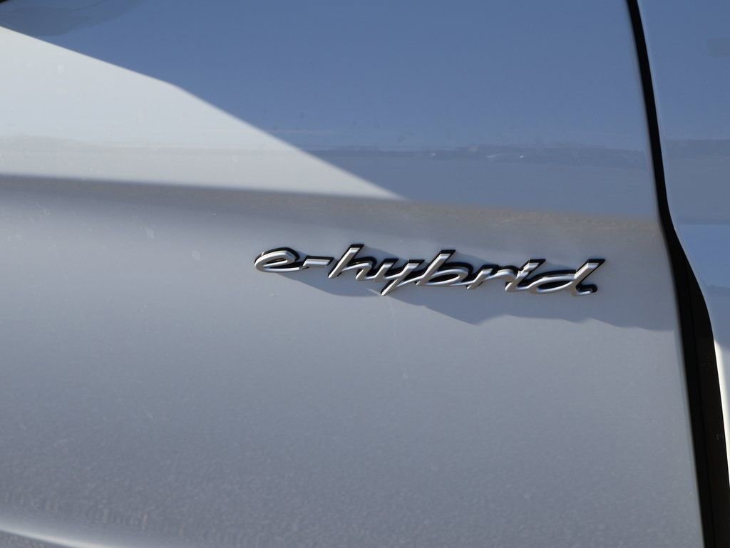 New 2026 Porsche Panamera 4 image 15