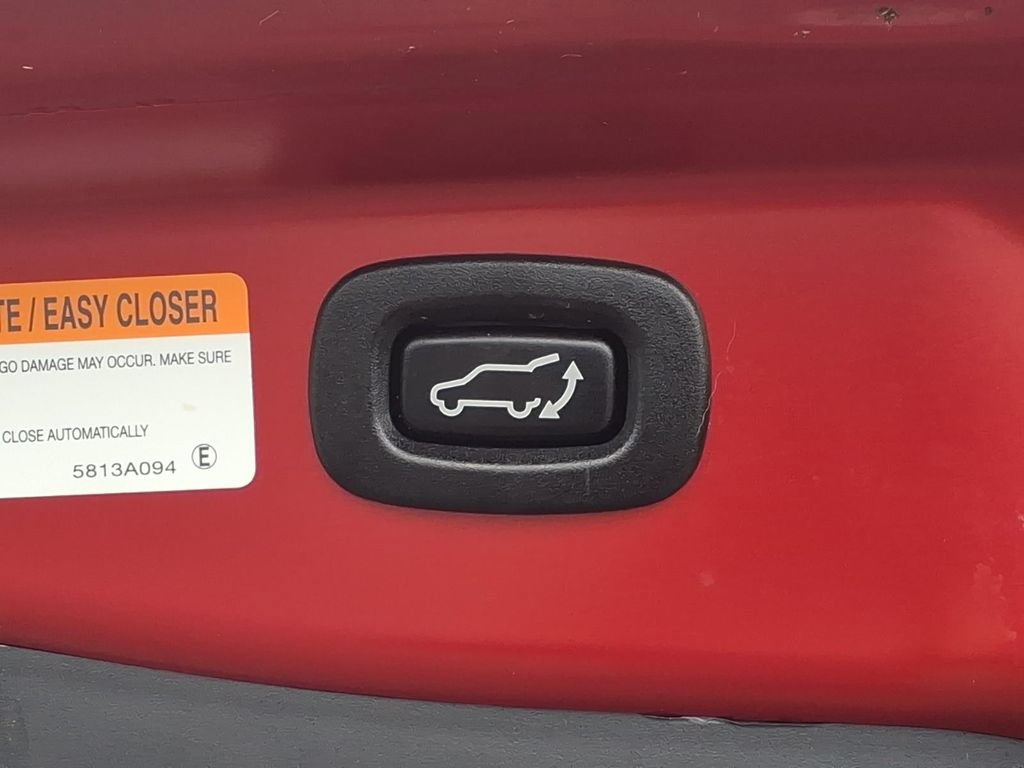 Used 2019 Mitsubishi Outlander SEL AWD/4WD image 21