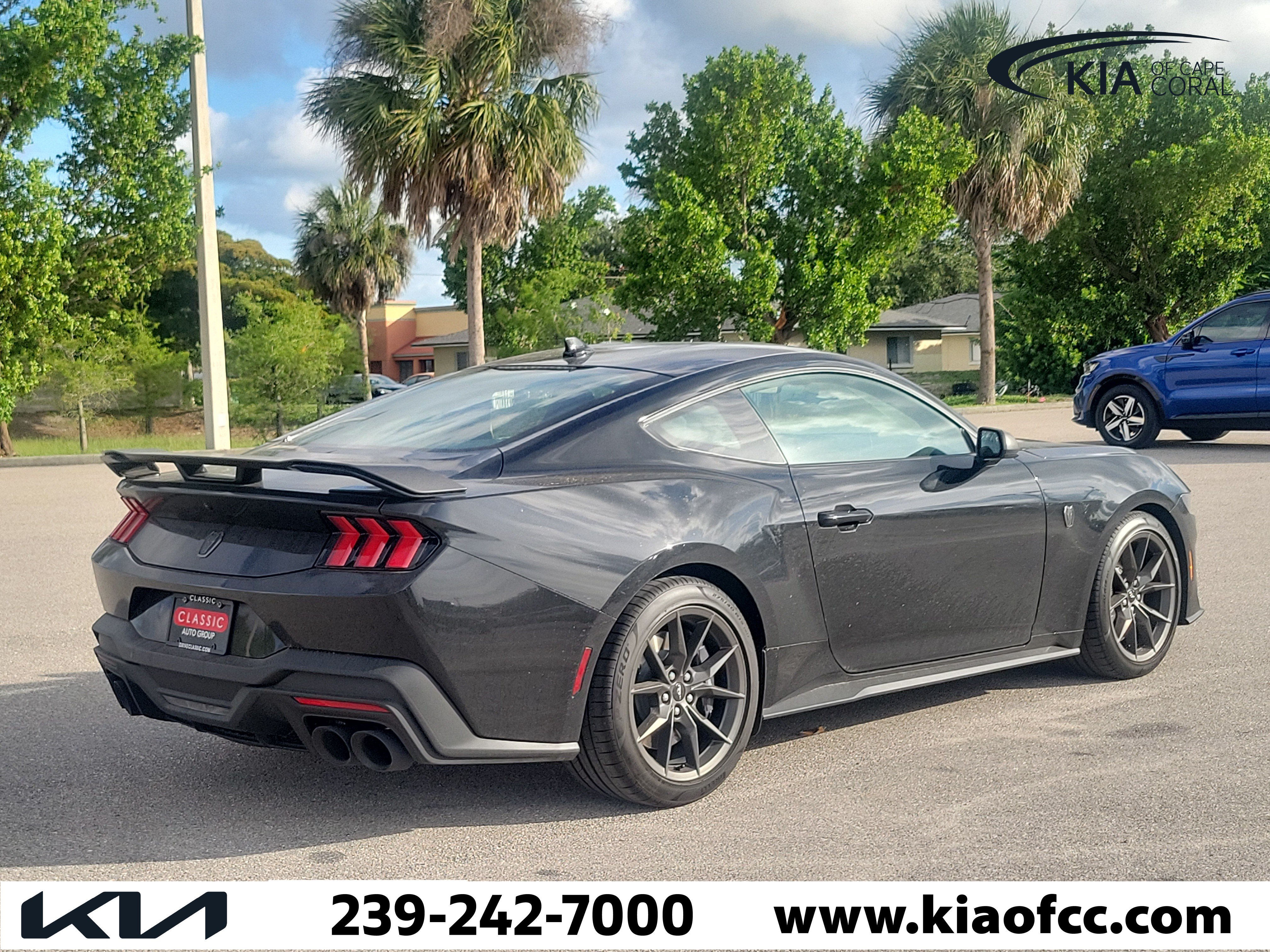 Used 2025 Ford Mustang Dark Horse RWD image 6