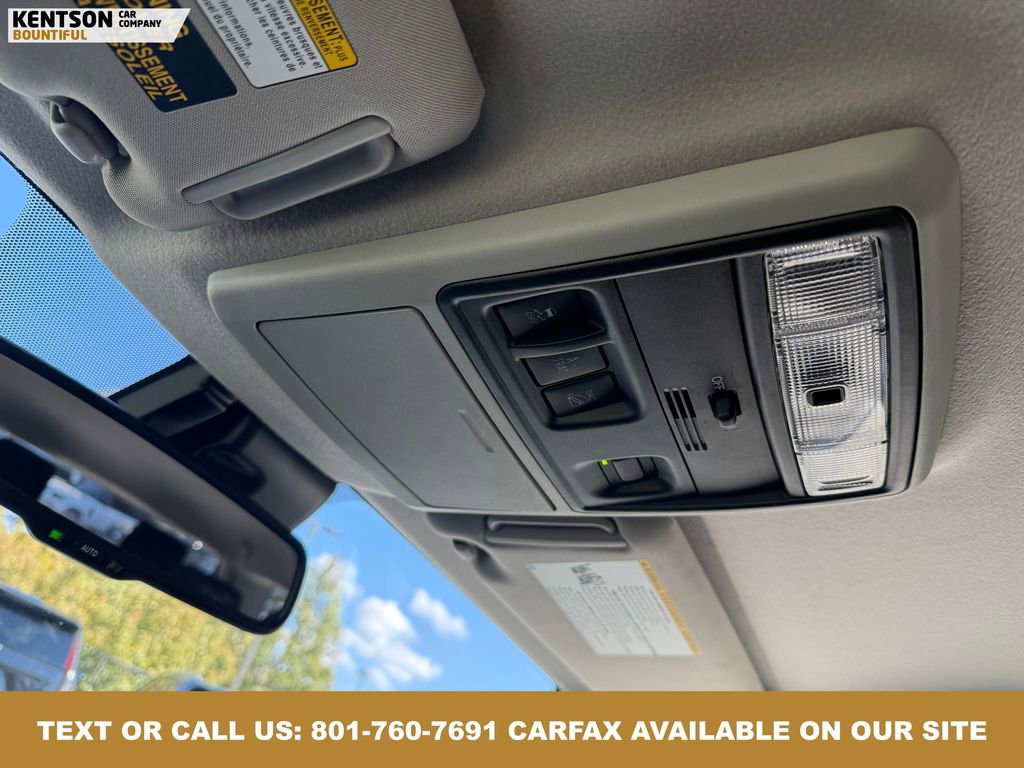 Used 2024 Toyota 4Runner SR5 image 28