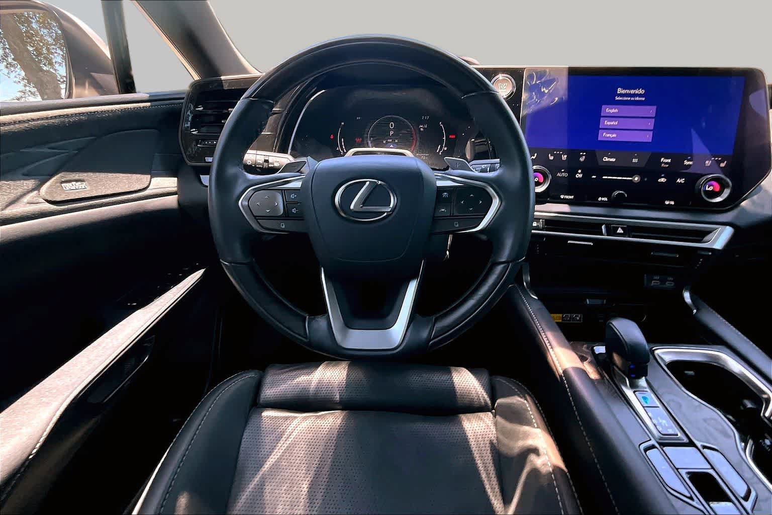 Used 2024 Lexus RX 350 FWD w/ Convenience Package image 6