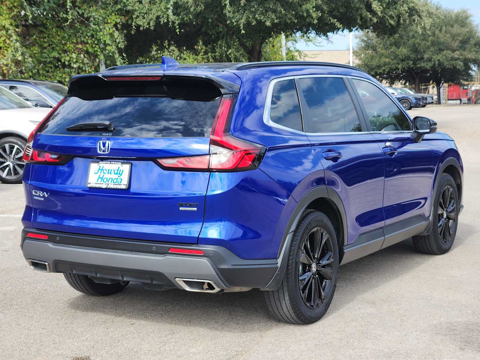 Used 2024 Honda CR-V Sport Touring image 5