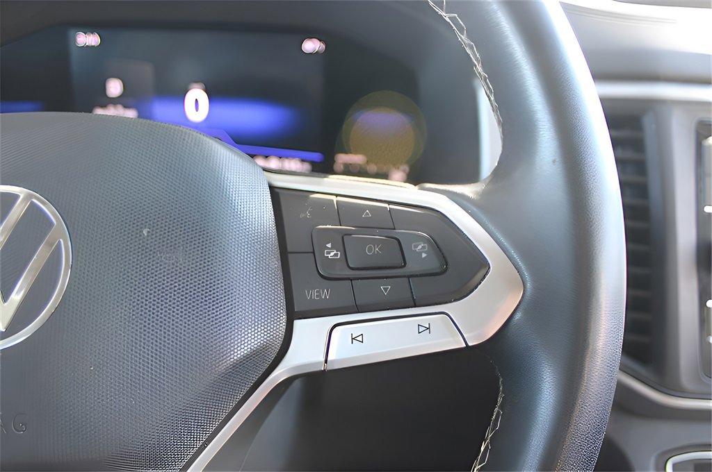 Used 2023 Volkswagen Atlas SE image 16