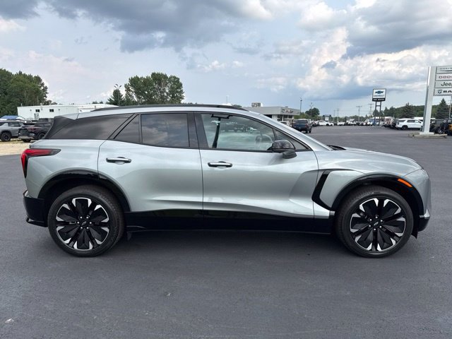 Used 2024 Chevrolet Blazer EV RS AWD/4WD image 8