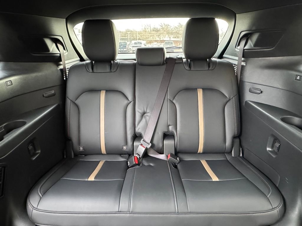 Used 2024 MAZDA CX-90 3.3 Turbo w/ Premium Plus Pkg image 29