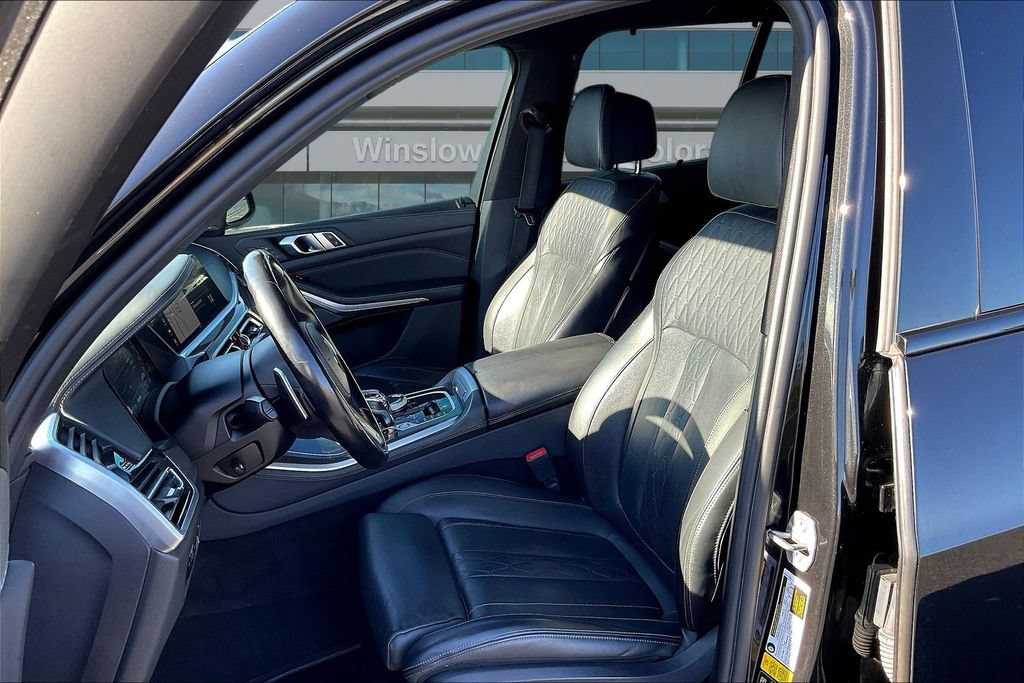 Used 2022 BMW X5 M50i w/ Executive Package AWD/4WD image 21