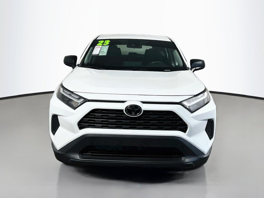 Used 2023 Toyota RAV4 LE AWD/4WD image 8