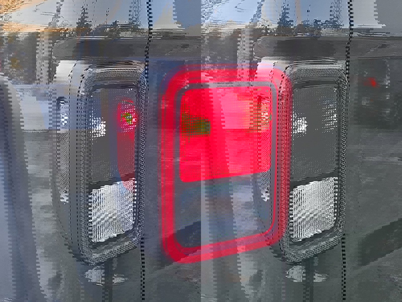 Used 2022 Jeep Gladiator Rubicon image 10