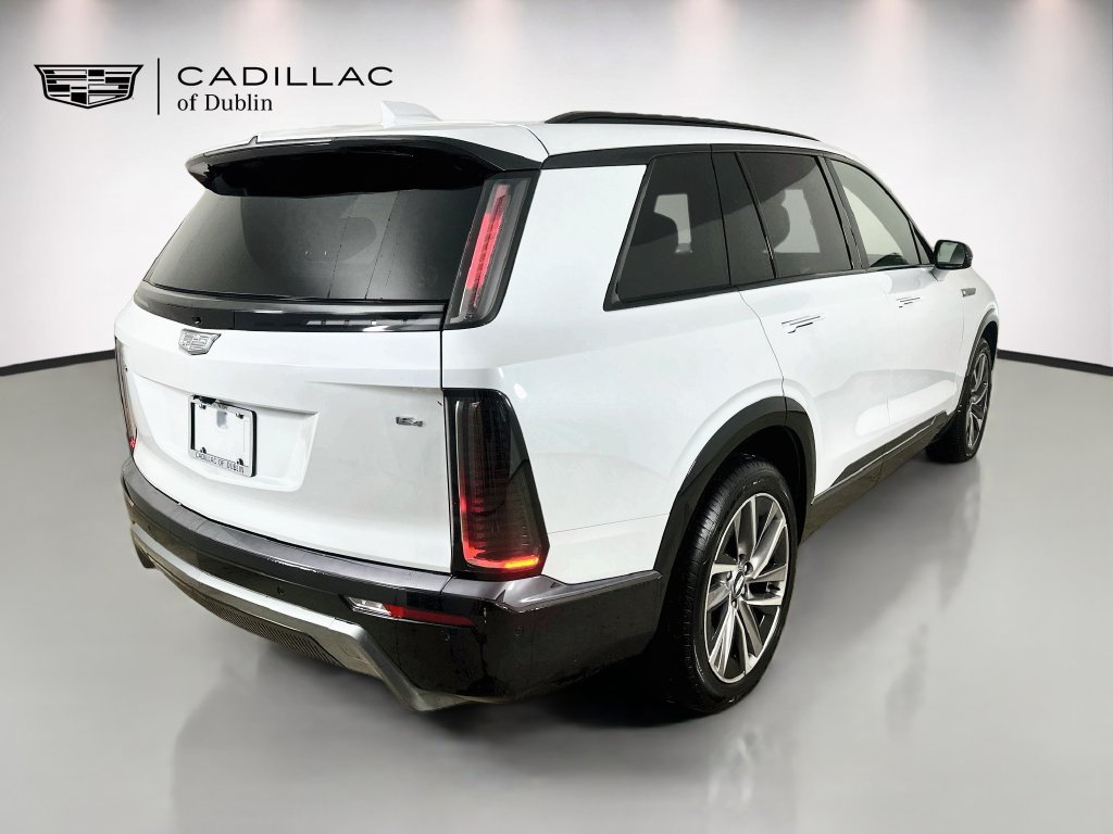 New 2027 Cadillac Vistiq Sport w/ LPO, Floor Liner Package AWD/4WD image 5