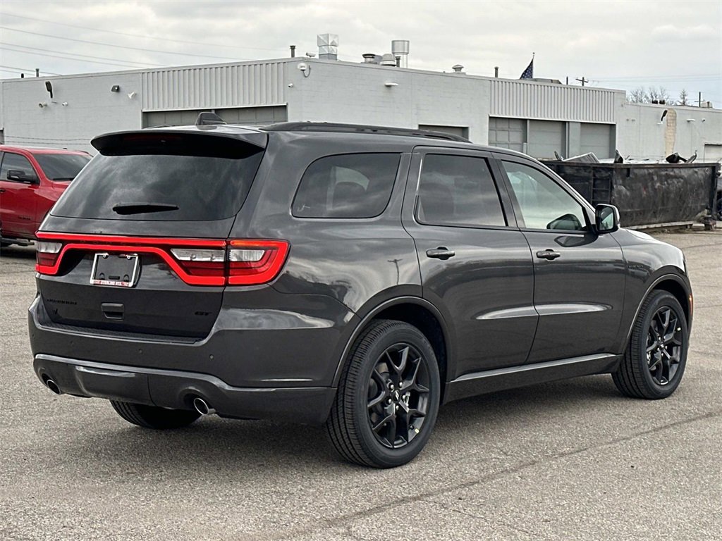 New 2026 Dodge Durango GT image 3