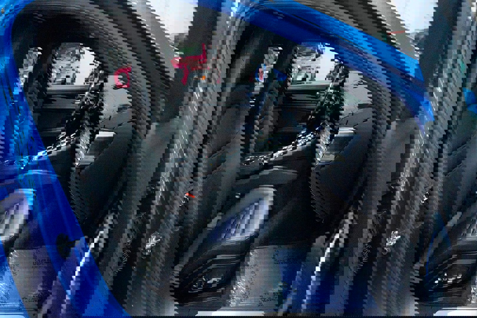 Used 2017 Porsche Panamera 4S image 32