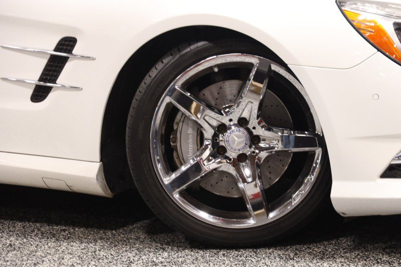 Used 2015 Mercedes-Benz SL 400 image 4