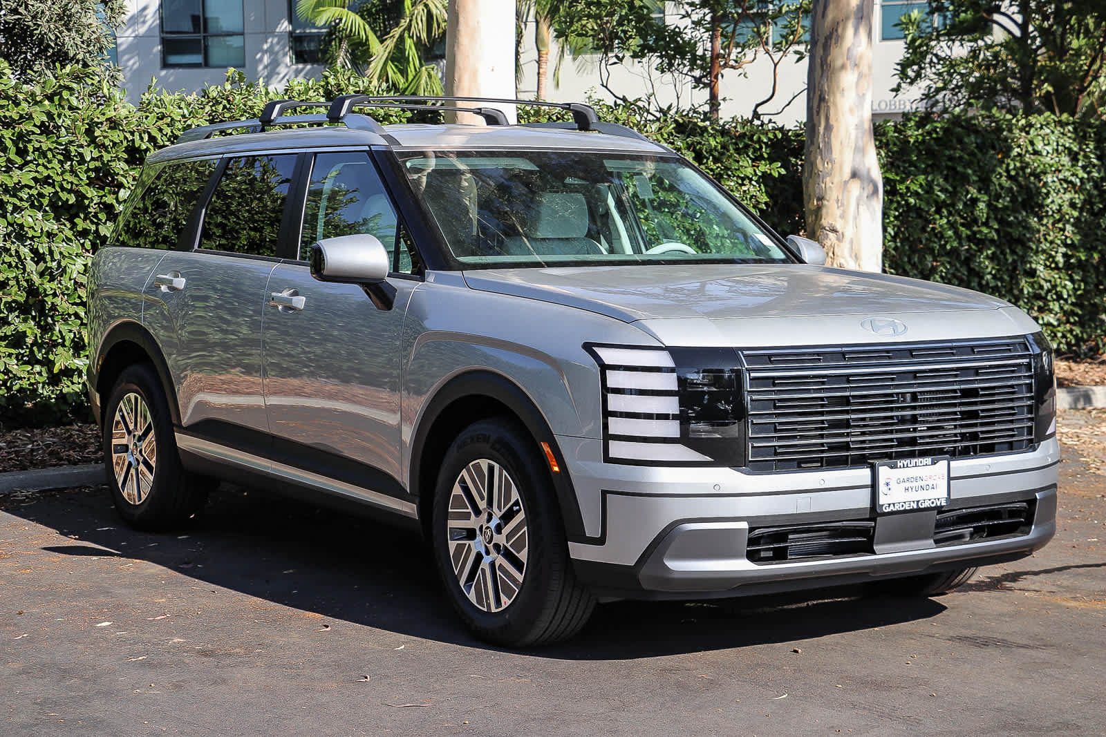 New 2027 Hyundai Palisade SEL FWD image 3