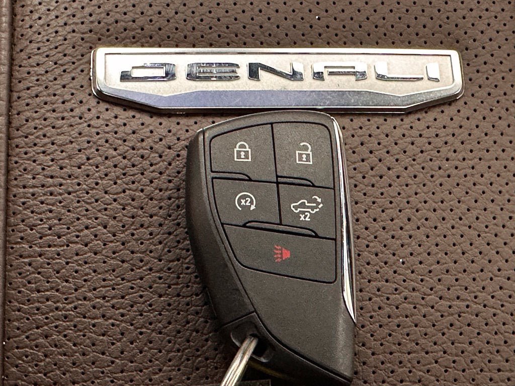 Used 2026 GMC Sierra 2500 Denali AWD/4WD image 28