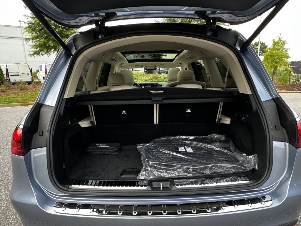 New 2026 Mercedes-Benz GLS 450 4MATIC image 22