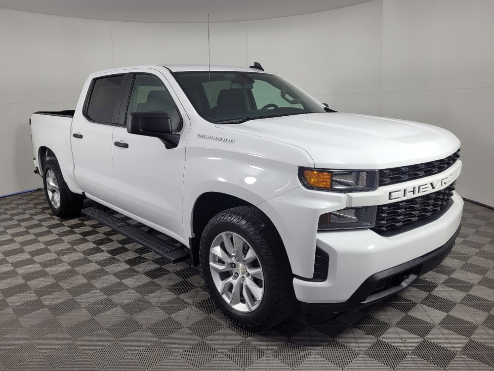 Used 2019 Chevrolet Silverado 1500 Custom w/ Custom Convenience Package RWD image 13