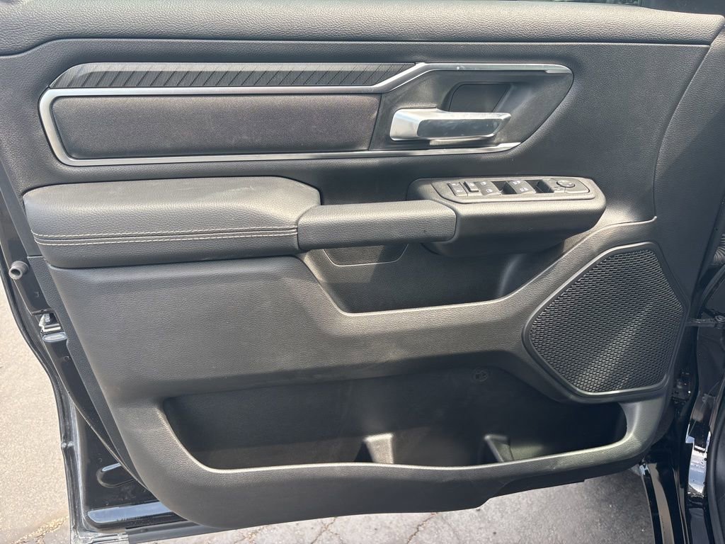 New 2026 RAM 1500 4x4 Crew Cab image 14