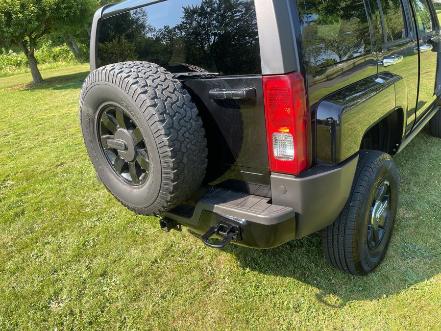 Used 2008 HUMMER H3 w/ Chrome Appearance Package AWD/4WD image 19
