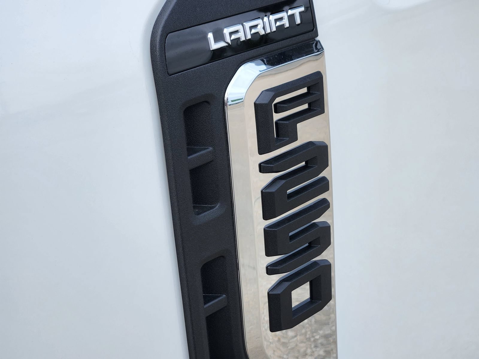 New 2026 Ford F250 Lariat w/ FX4 Off-Road Package AWD/4WD image 11