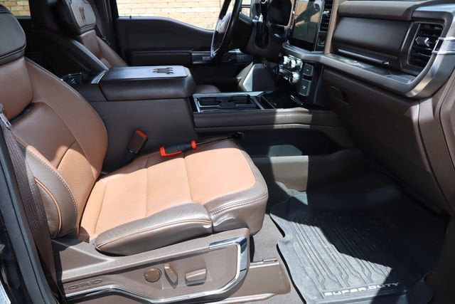 Used 2023 Ford F250 King Ranch w/ Tremor Off-Road Package AWD/4WD image 15