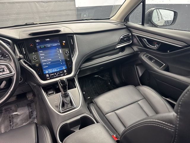 Used 2022 Subaru Outback Limited image 14