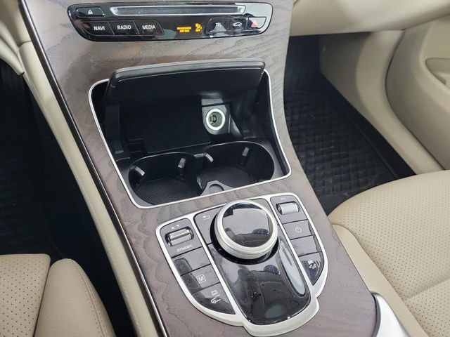 Used 2019 Mercedes-Benz GLC 350e 4MATIC image 19