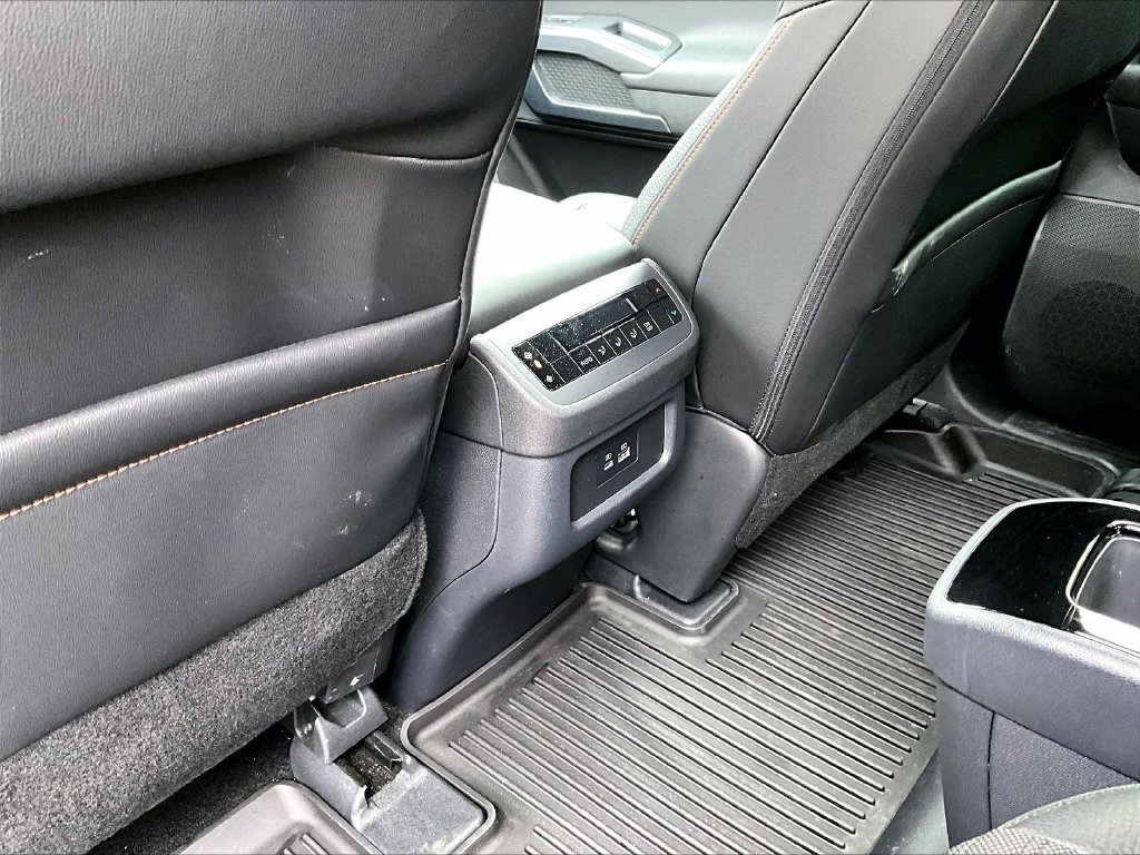 Used 2024 Nissan Pathfinder Rock Creek AWD/4WD image 22