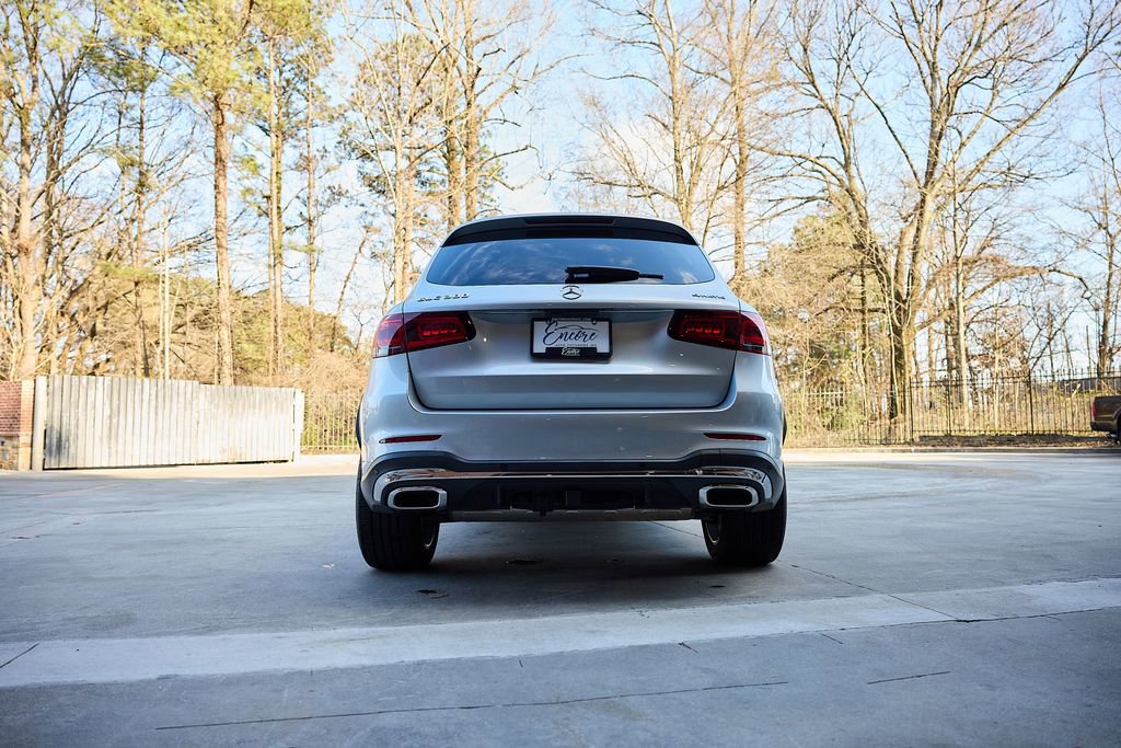 Used 2022 Mercedes-Benz GLC 300 4MATIC image 9