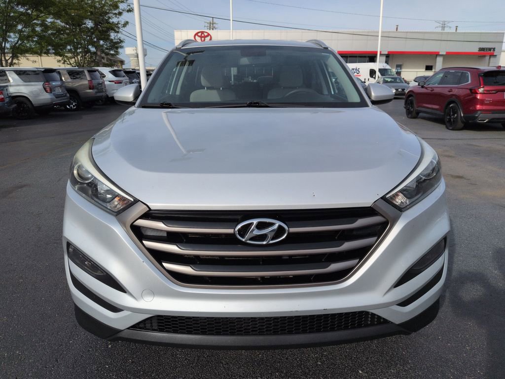 Used 2016 Hyundai Tucson SE w/ Option Group 02 AWD/4WD image 8