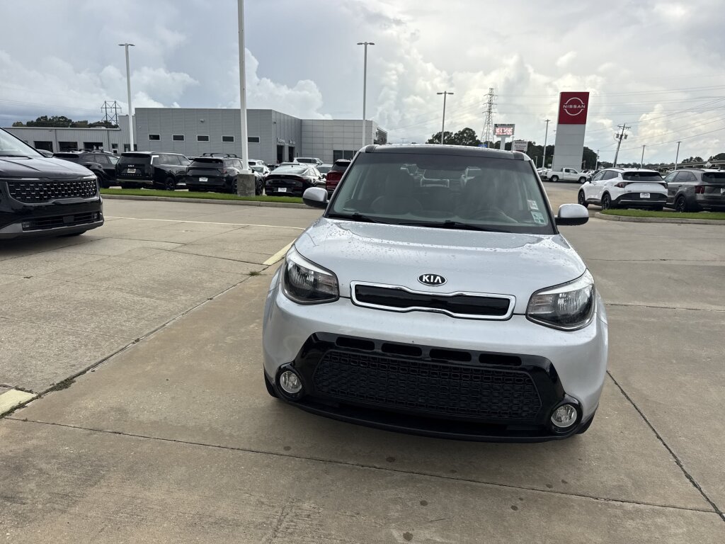 Used 2016 Kia Soul + w/ Primo Package FWD image 6