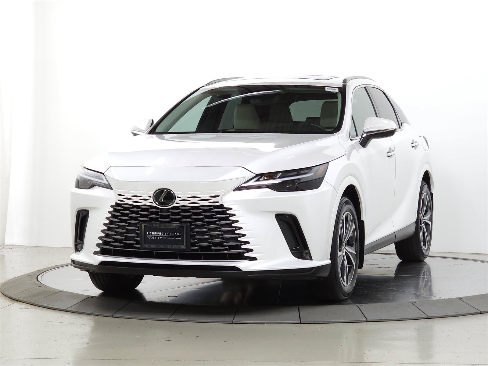 Certified 2024 Lexus RX 350 Premium w/ Convenience Package AWD/4WD image 3