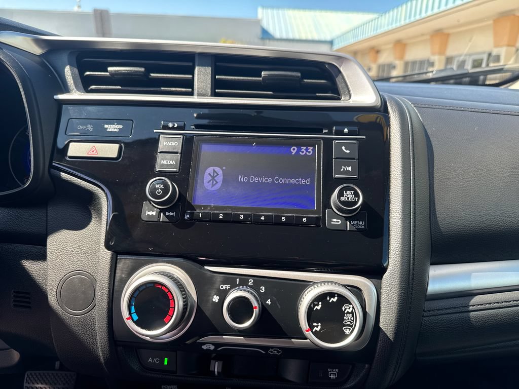 Used 2020 Honda Fit LX image 17
