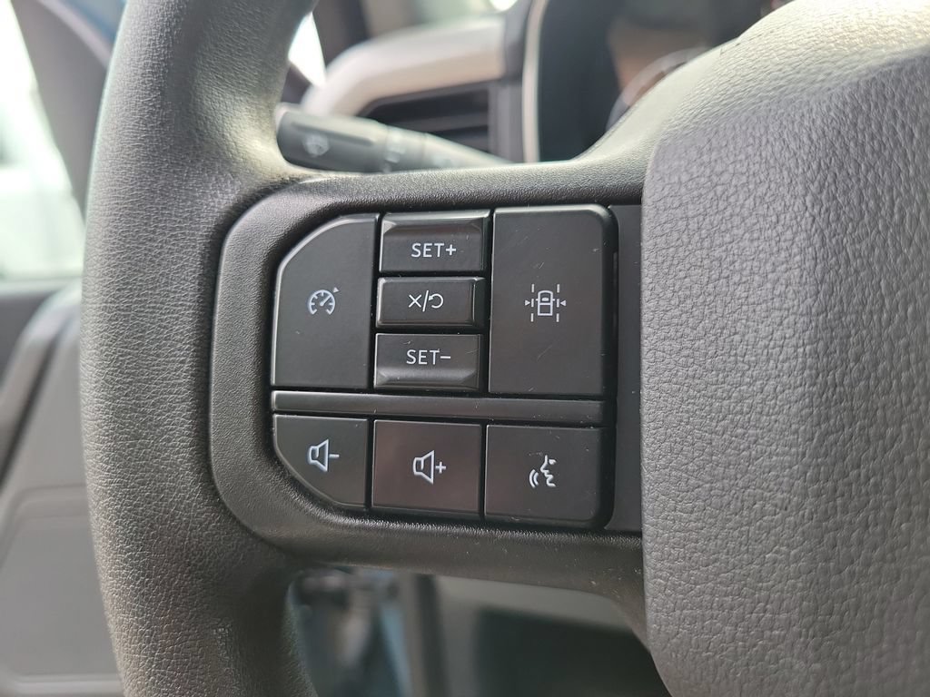 Used 2023 Ford F150 XLT AWD/4WD image 25