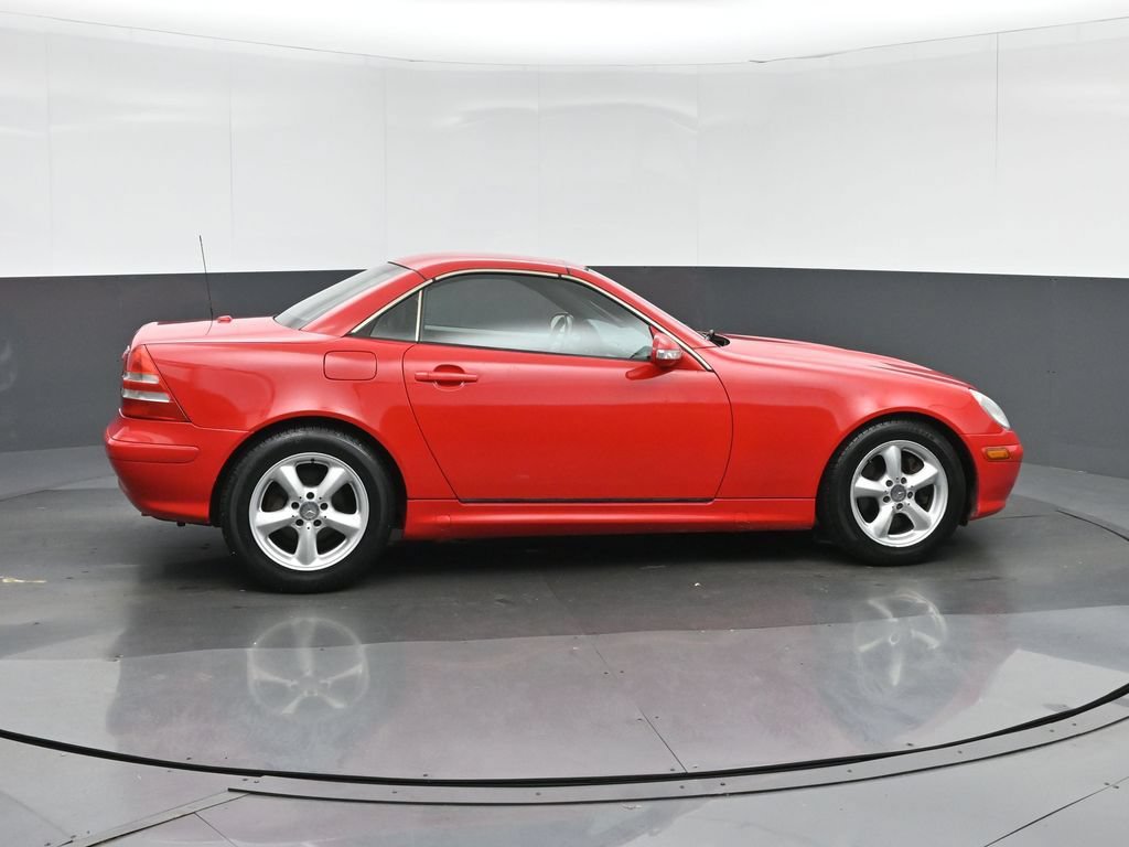 Used 2002 Mercedes-Benz SLK 320 image 8