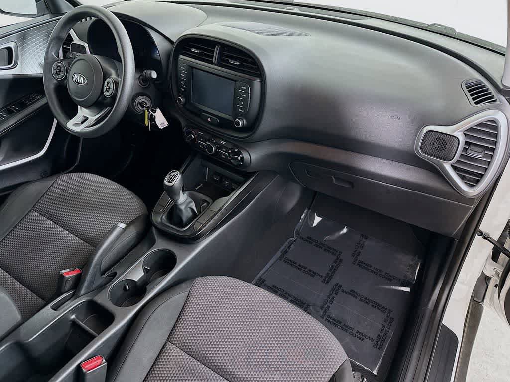 Used 2020 Kia Soul LX image 30