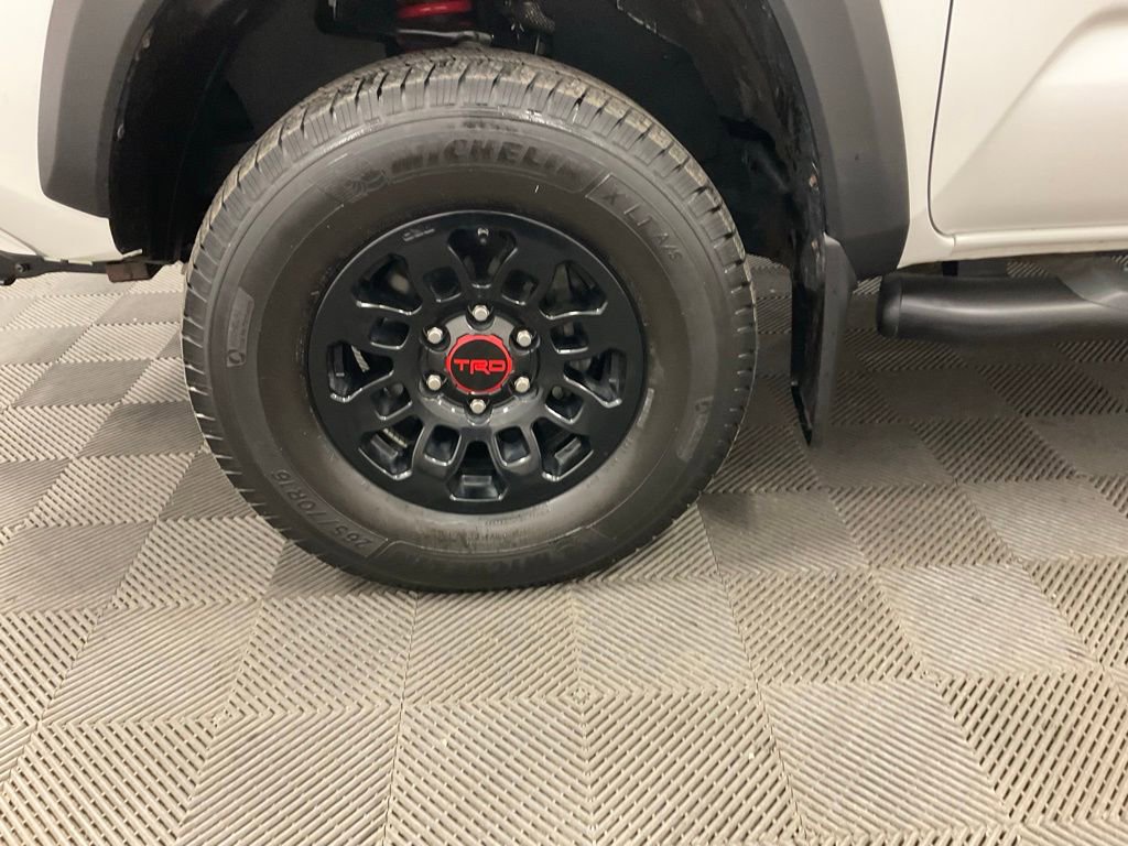 Used 2017 Toyota Tacoma TRD Pro image 15