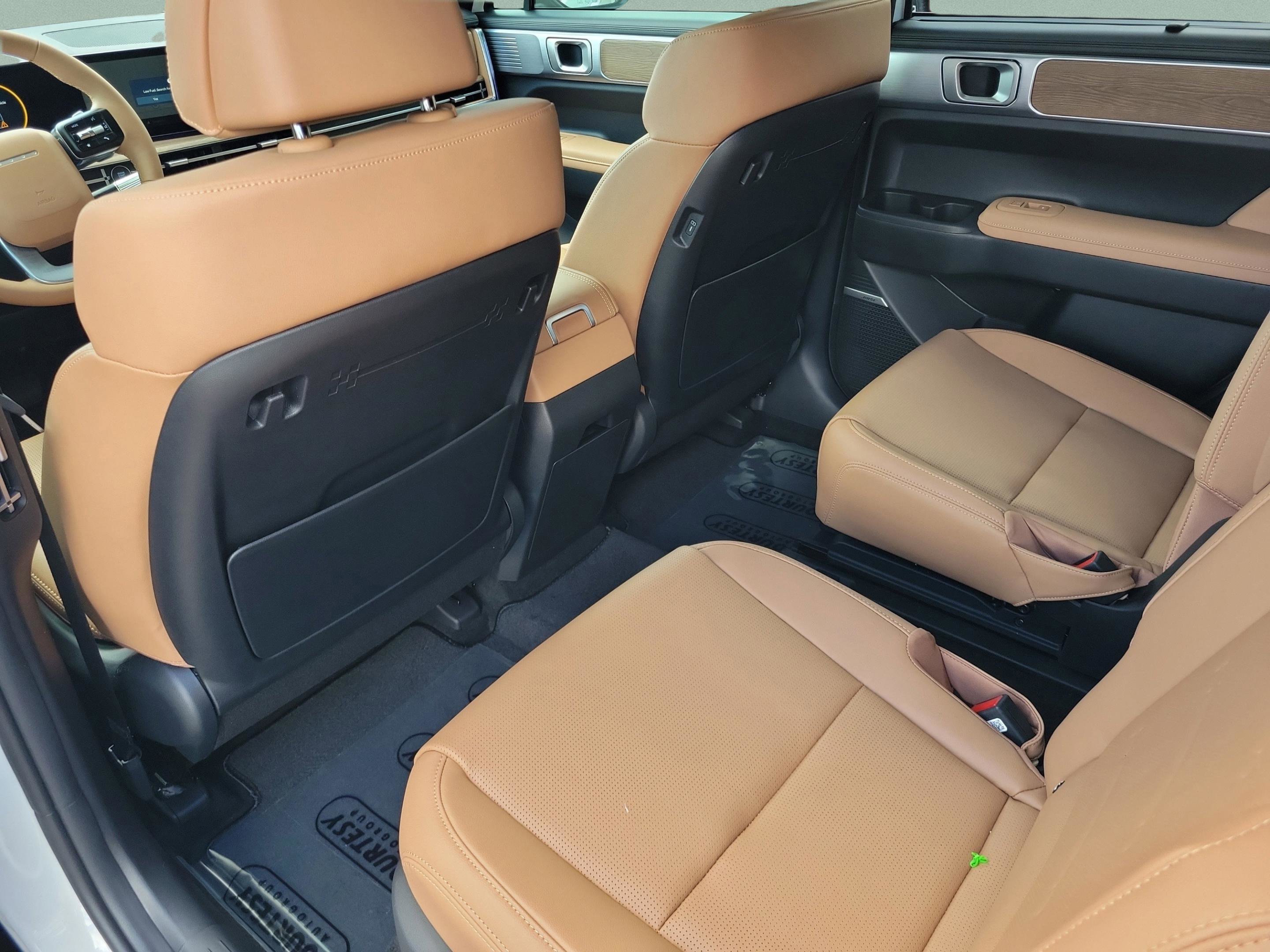 New 2026 Hyundai Santa Fe Limited image 9