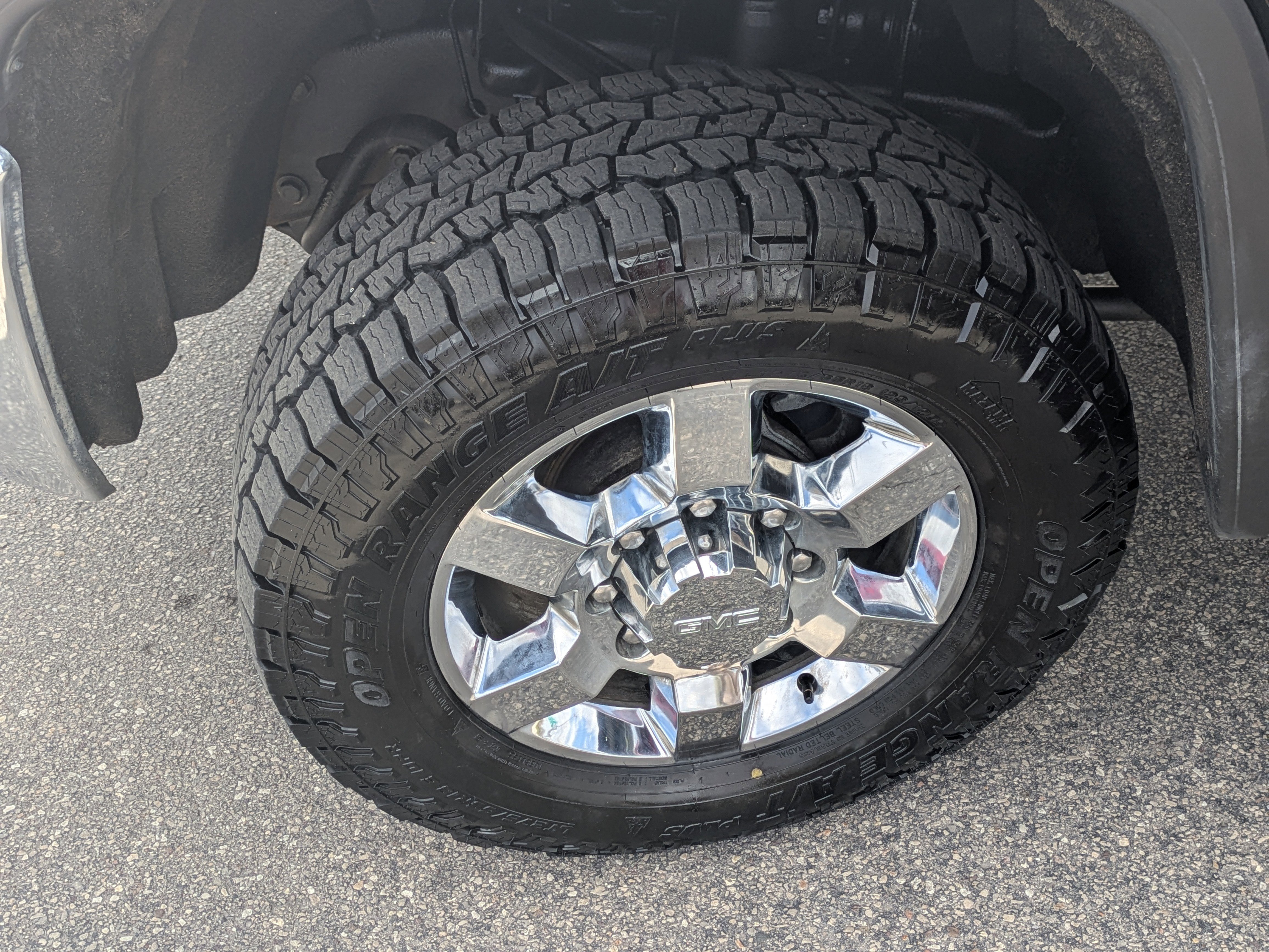 Used 2018 GMC Sierra 2500 SLT w/ Duramax Plus Package image 9