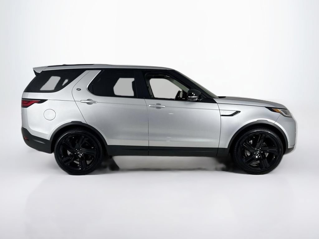 Used 2024 Land Rover Discovery S AWD/4WD image 6