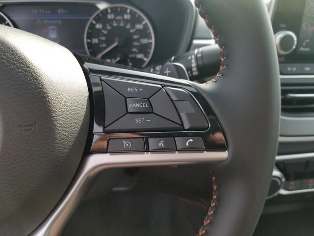 New 2025 Nissan Altima 2.5 SR image 15