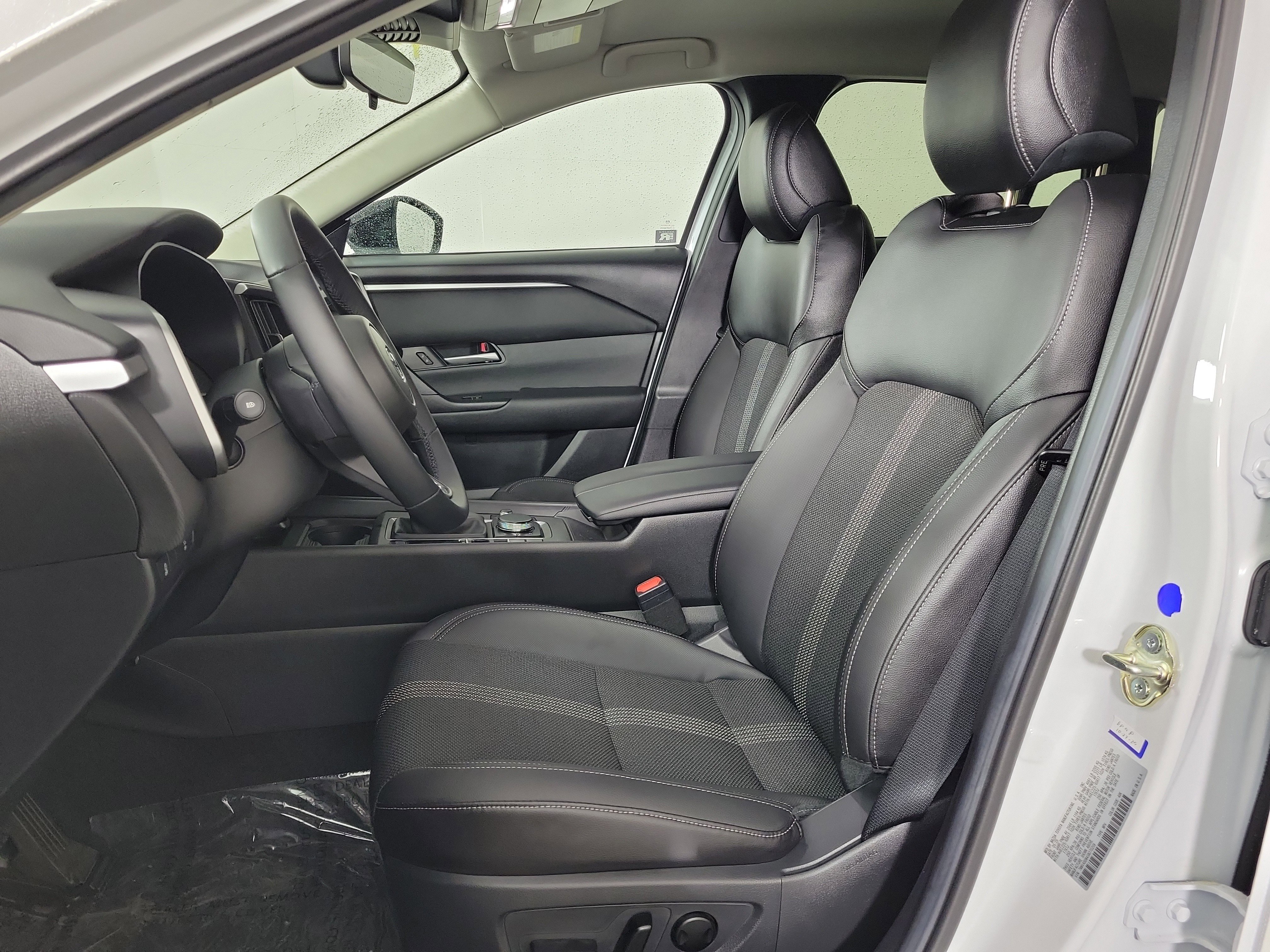 New 2025 MAZDA CX-50 AWD 2.5 S w/ Preferred Package image 11