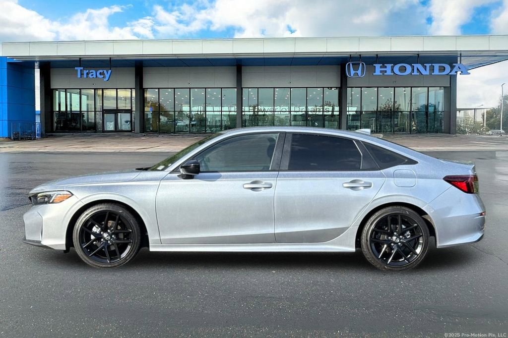 Certified 2025 Honda Civic Sport image 11